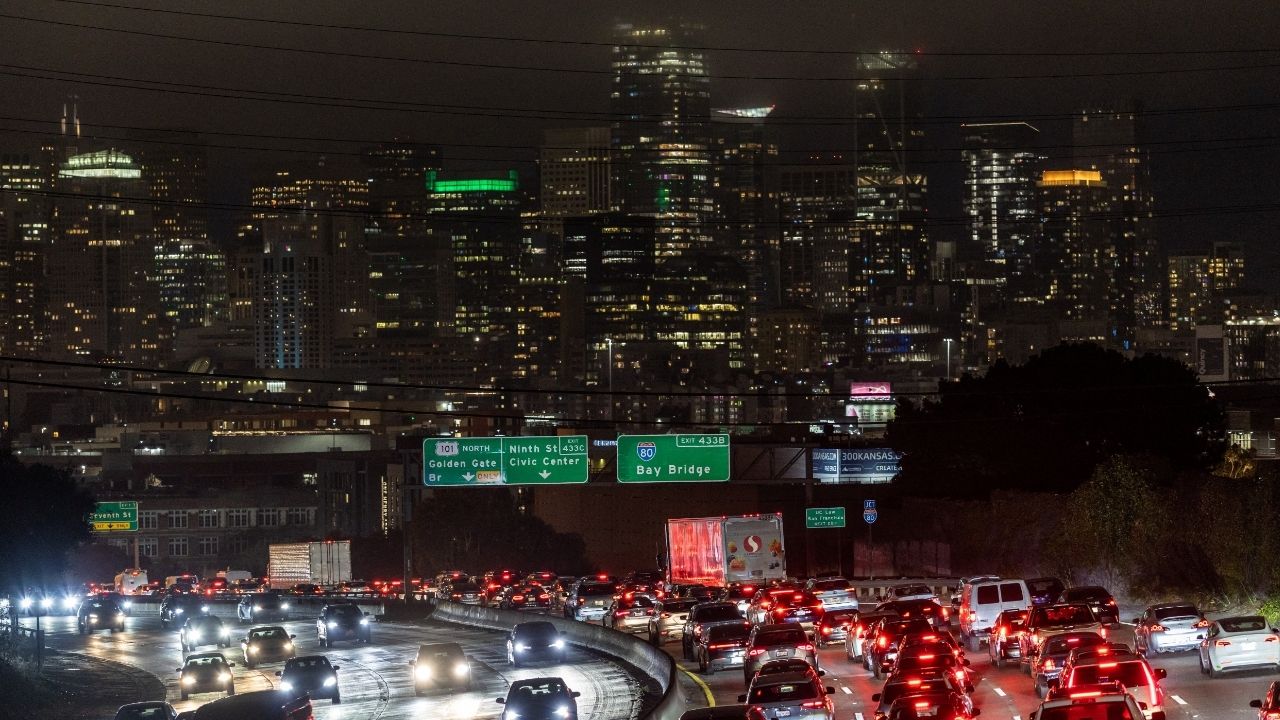 California Sues US EPA Over Sending Emissions Rules to Congress for Potential Reversal