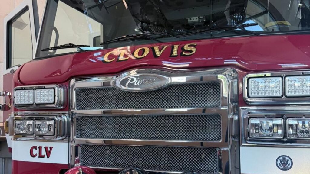 Clovis firefighters quickly contained a kitchen fire at an apartment Wednesday morning near Peach and Gettysburg avenues, rescued a dog from inside, and reported no injuries. (Clovis FD)