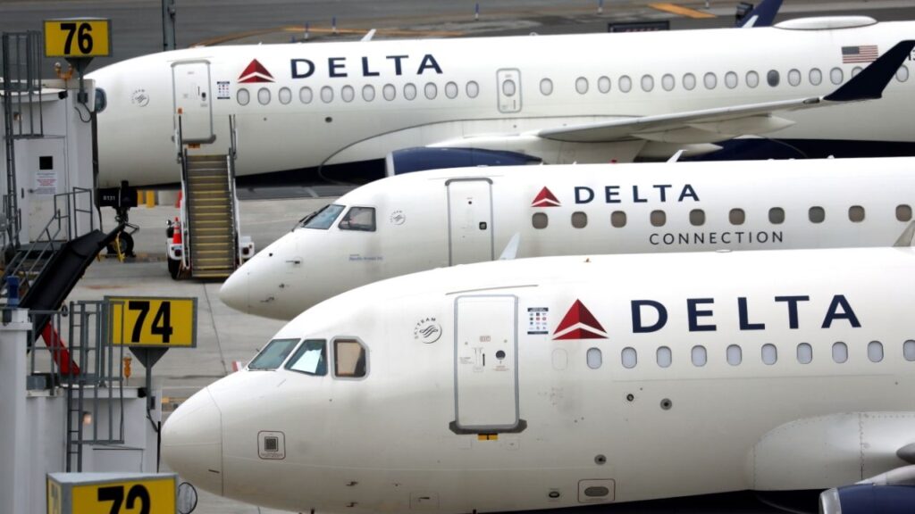 Delta Airlines passenger jets are pictured at LaGuardia Airport in the Queens borough of New York City, New York, U.S., June 1, 2022. (Reuters/Mike Segar)