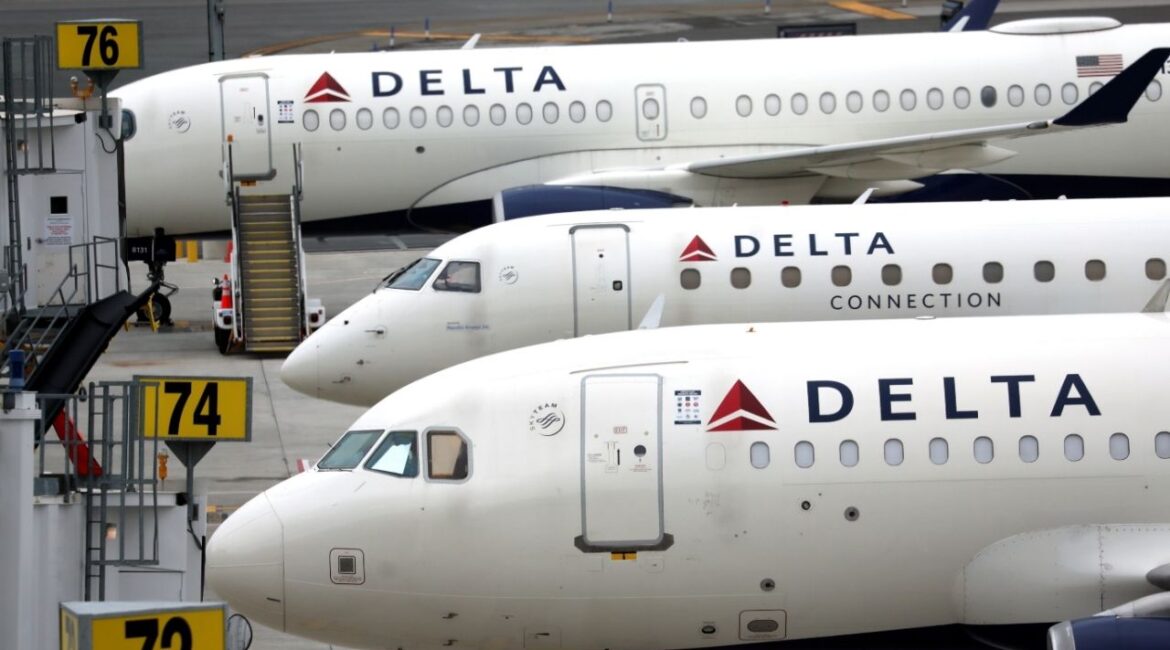 Delta Airlines passenger jets are pictured at LaGuardia Airport in the Queens borough of New York City, New York, U.S., June 1, 2022. (Reuters/Mike Segar)