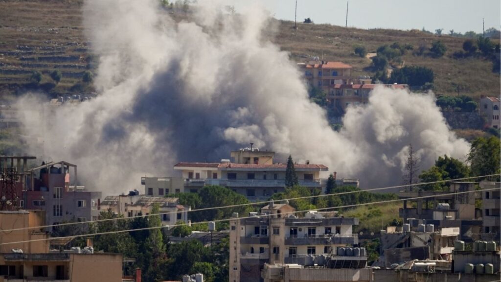 Smoke billows from southern Lebanon following an Israeli strike, as seen from Nabatieh, southern Lebanon, June 19, 2026. Reuters/Stringer