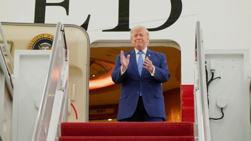 President Donald Trump applauds as he tours the VC-25B aircraft gifted by Qatar that will be used as Air Force One, at Joint Base Andrews, Maryland, U.S., June 19, 2026. (Reuters/Elizabeth Frantz)