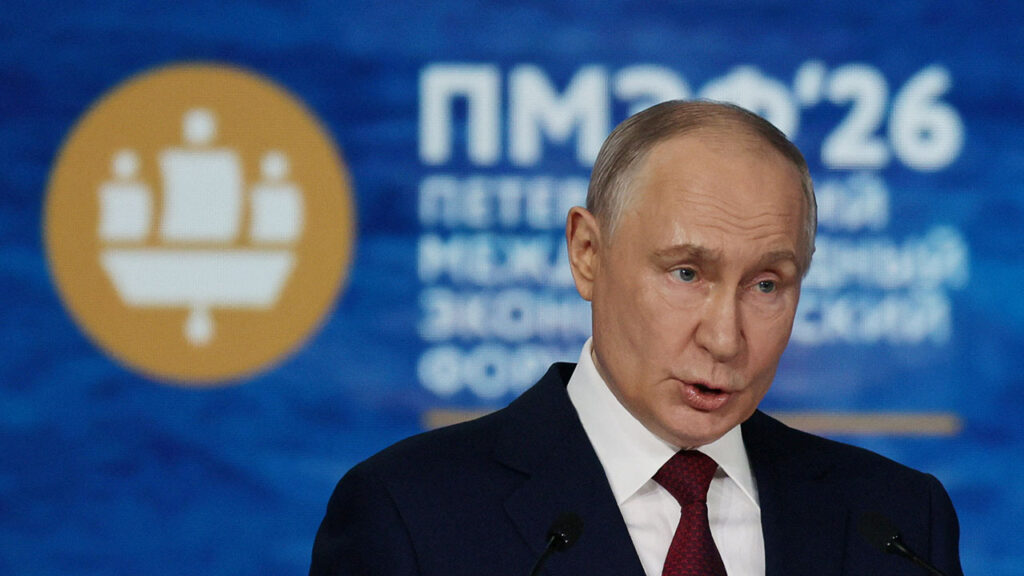 Russia's President Vladimir Putin delivers a speech during a plenary session of the St. Petersburg International Economic Forum (SPIEF) in Saint Petersburg, Russia June 5, 2026. (Reuters/Anastasia Barashkova)
