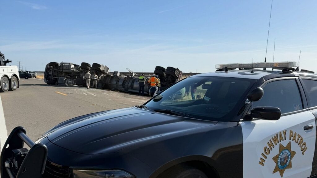 An overturned tanker truck spilled about 1,000 gallons of fertilizer and shut down Highway 33 near Coalinga while the driver was hospitalized with major injuries and cleanup efforts continue. (CHP)