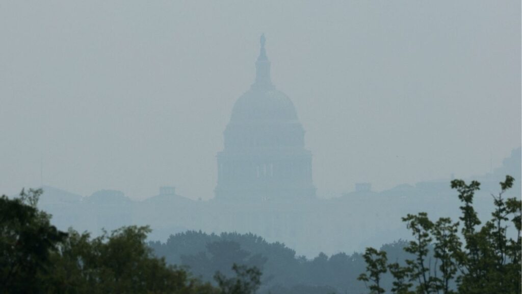 Smoke from Canadian wildfires clouds the U.S. Capitol in Washington, D.C., U.S., July 17, 2026. Reuters/Jonathan Ernst