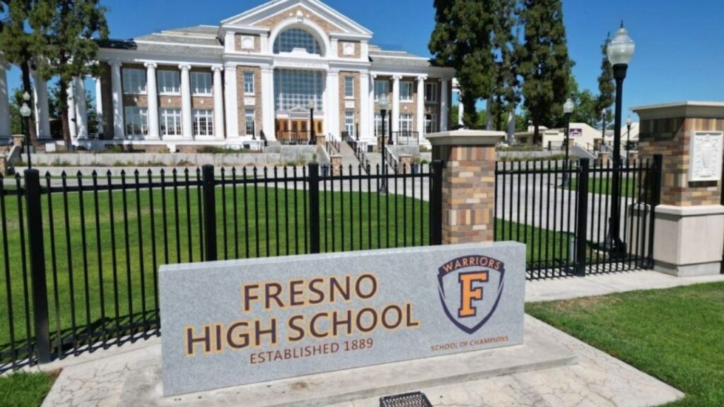 Historic Fresno High School has a beautiful campus and an International Baccalaureate program yet suffers from plummeting attendance. (GV Wire/Jahz Tello)
