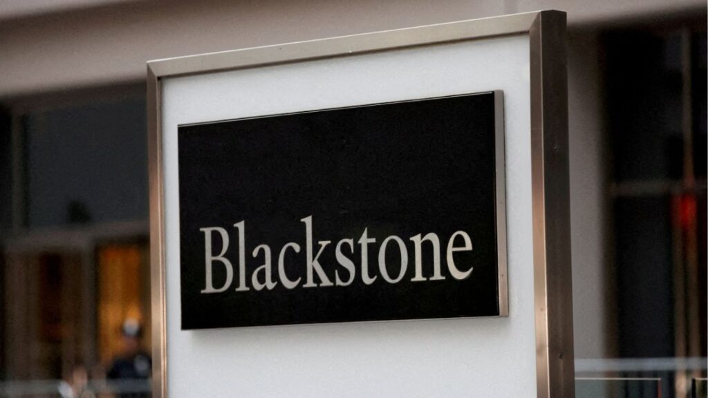 A logo of Blackstone is pictured in Manhattan, New York City, U.S. July 29, 2025. Reuters/Mike Segar/File Photo