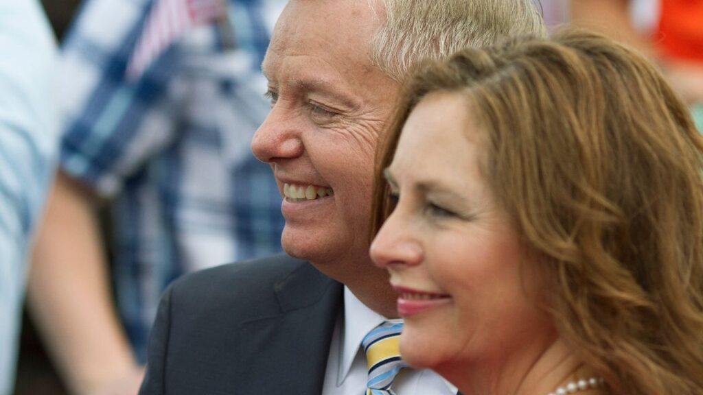 Lindsey Graham stands with his sister Darline Graham Nordone in Central, South Carolina June 1, 2015. (Reuters File)