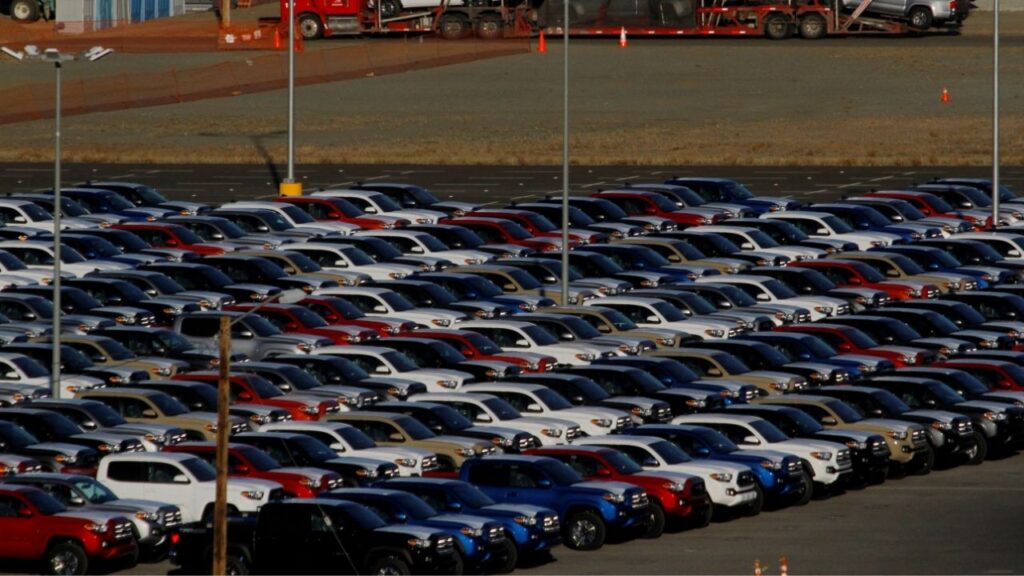 Newly assembled vehicles are seen at a stockyard of the automobile plant Toyota Motor Manufacturing of Baja California in Tijuana, Mexico, April 30, 2017. (Reuters File)