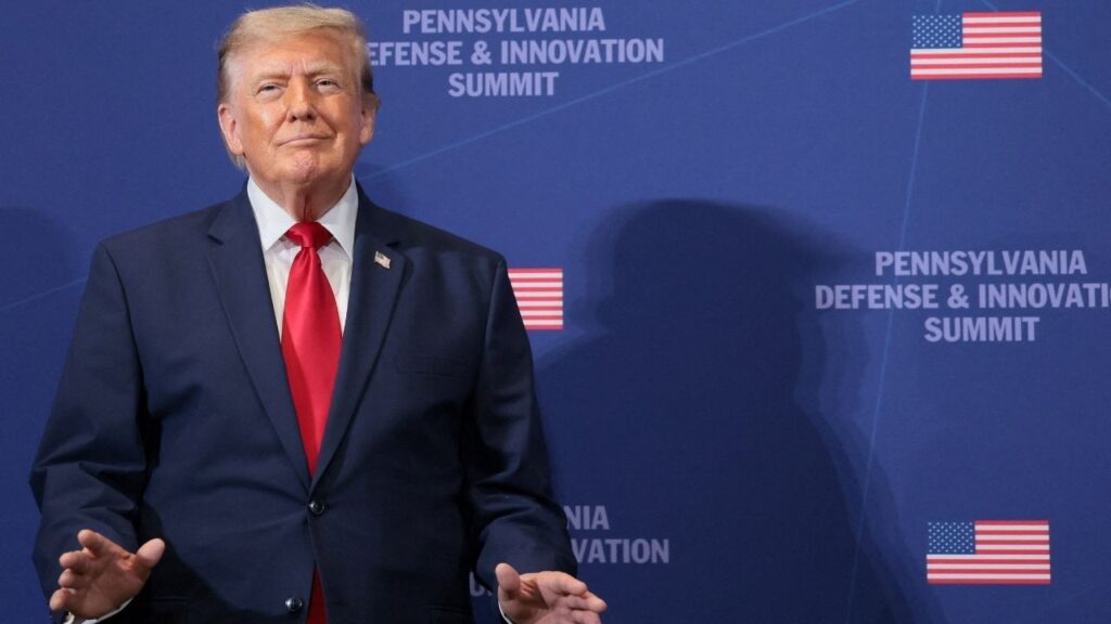 President Donald Trump gestures at the Pennsylvania Defense and Innovation Summit at the United States Army War College in Carlisle, Pennsylvania, U.S., July 15, 2026. REUTERS/Kylie Cooper