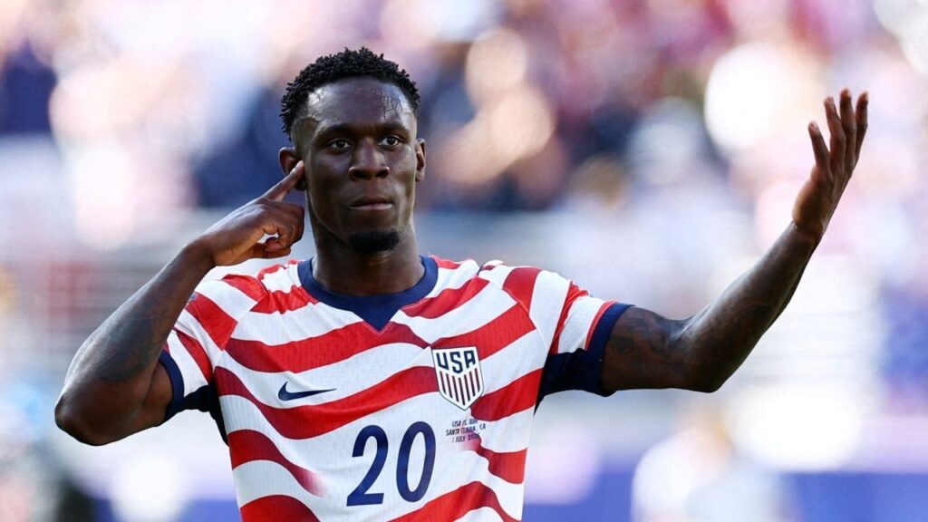 Soccer Football - FIFA World Cup 2026 - Round of 32 - United States v Bosnia and Herzegovina - San Francisco Bay Area Stadium, Santa Clara, California, U.S. - July 1, 2026 Folarin Balogun of the U.S. celebrates scoring their first goal (Reuters/Phil Noble)