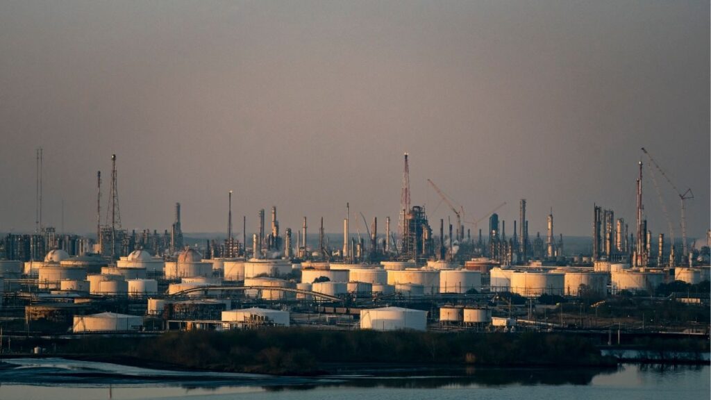 The Exxon Mobil Baytown Complex, a refinery in Baytown, Texas, Feb. 14, 2023. As the war with Iran continues to upend energy markets, many of the world’s biggest oil companies are reporting their highest quarterly profits in years, and the longer the war drags on, the more profitable this year is likely to be for oil companies, which generally benefit when energy is scarce and prices are high. (Meridith Kohut/The New York Times)