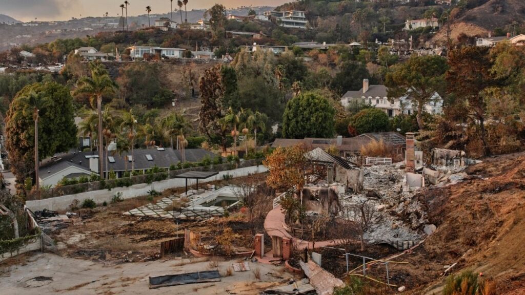 A destroyed home after the Palisades fire in Los Angeles, Jan. 19, 2025. The man accused of setting the blaze that later turned deadly in the Pacific Palisades is now readying for a new prosecution after a previous effort in June failed. (Philip Cheung/The New York Times)