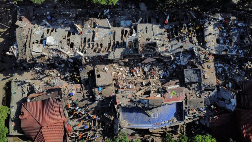 A drone view shows the site of a damaged building following an earthquake, in Cali, Colombia, August 11, 2026. (Reuters/Raquel Cunha)
