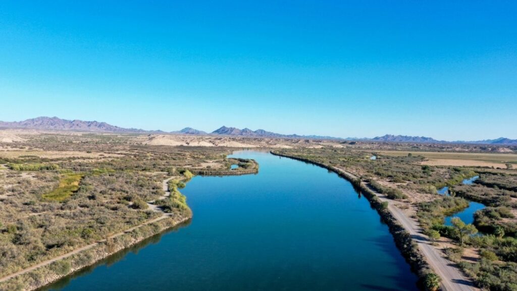 An aerial view shows the Colorado river, in Mesa Verde, California, U.S., September 19, 2022. (Reuters/Aude Guerrucci)