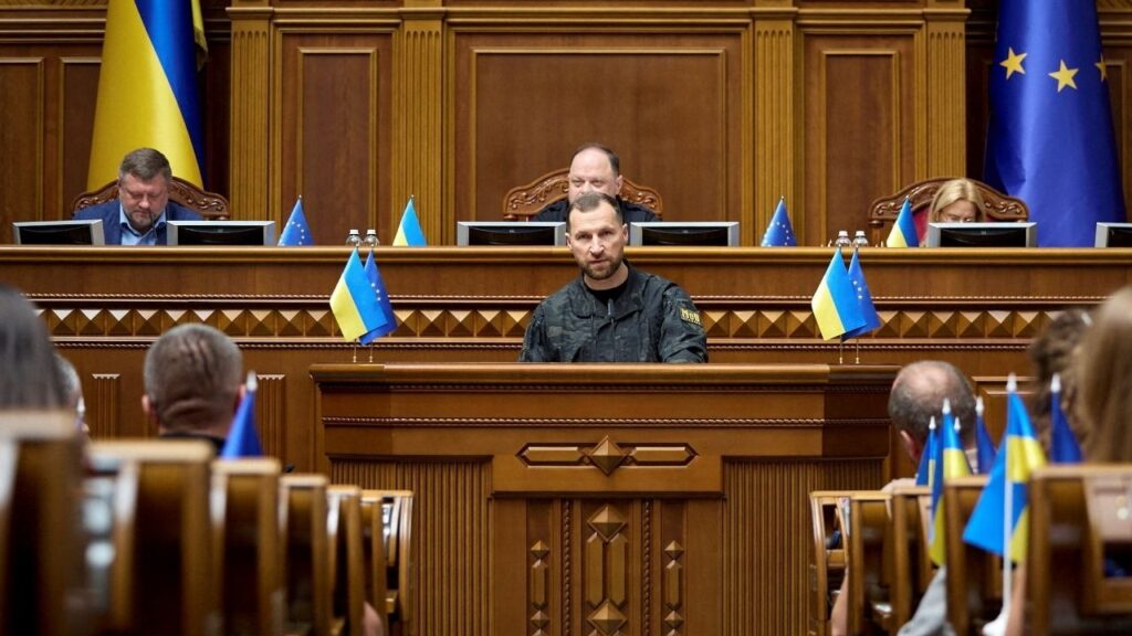 Newly appointed Ukrainian Defence Minister Yevhenii Khmara addresses Ukrainian lawmakers in parliament, amid Russia's attack on Ukraine, in Kyiv, Ukraine August 19, 2026. (Reuters/Stringer)