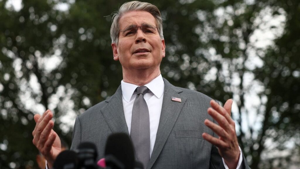 U.S. Treasury Secretary Scott Bessent speaks to reporters at the White House in Washington, D.C., U.S., August 20, 2026. (Reuters/Kevin Lamarque)