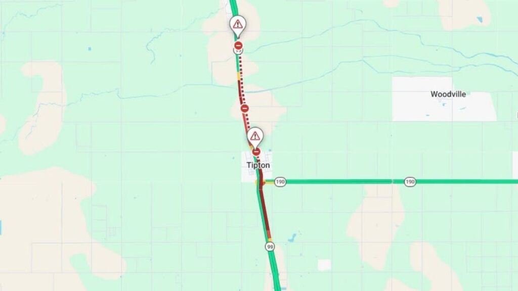 A multi-vehicle crash blocked northbound Highway 99 near Highway 190 in Tulare County, with no estimated reopening time. (Caltrans)