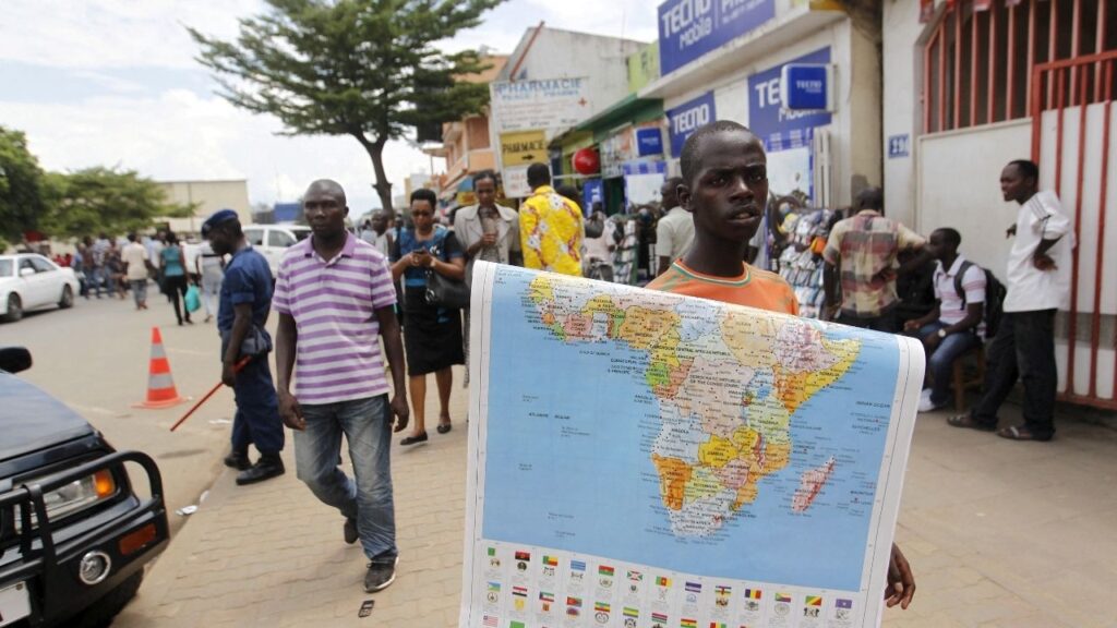 A vendor sells a map of Africa along the streets of Bujumbura, Burundi April 24, 2015. (Reuters File)