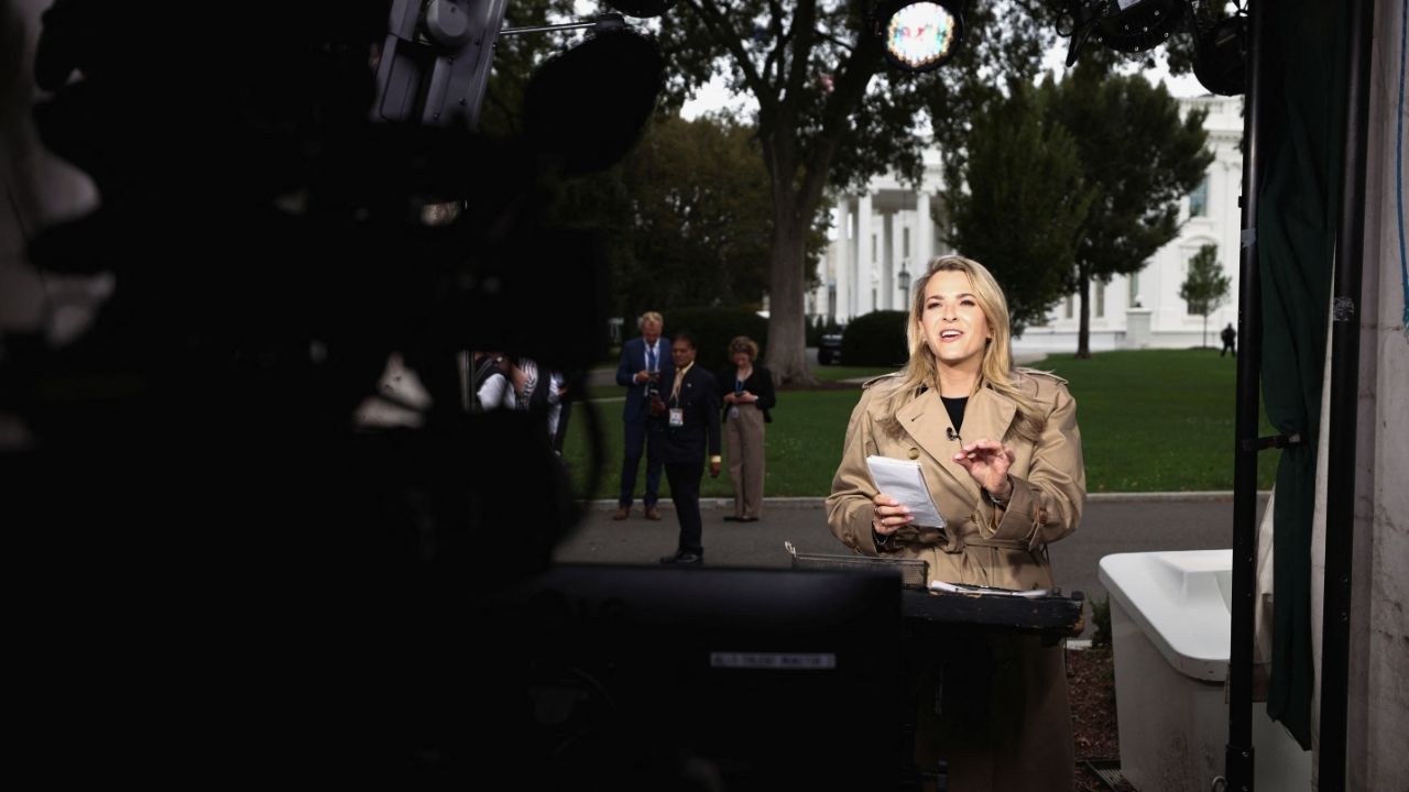 CNN White House correspondent Betsy Klein works at the White House after she regained access, following a judge's order calling for access to be restored immediately for the reporters of CNN, Politico and MS NOW, after US President Donald Trump banned the news outlets from the White House, in Washington, D.C., US, September 24, 2026. REUTERS/Kevin Lamarque