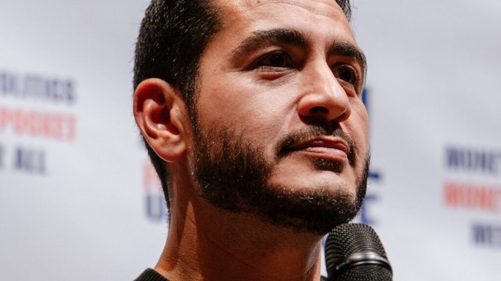 Dr. Abdul El-Sayed, the Democratic nominee for Senate, speaks at a campaign event in Grand Rapids, Mich., on Sept. 22, 2026. In the two battleground states with the most bitter and complicated Senate primaries, Maine and Michigan, Democrats emerged feeling stronger and more unified, according to new polls from The New York Times and Siena University.(Nick Hagen/The New York Times)