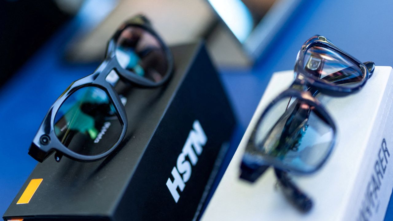 Meta smart glasses on display during the Meta annual Connect conference at the company's headquarters in Menlo Park, California, U.S., September 16, 2025. (REUTERS/Carlos Barria/File Photo)