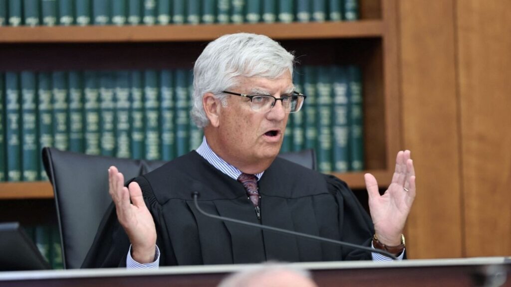 Judge Sullivan indicates a mistrial in the Lindsay Clancy case in Plymouth Superior Court, in Plymouth, Massachusetts, U.S., September 4, 2026. Greg Derr/Pool via REUTERS