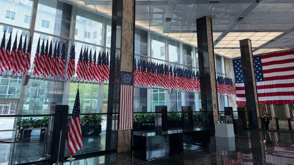 New American flags at the State Department headquarters in the Harry S. Truman Building in Washington, Sept. 29, 2026. For decades, the flags of the 190 or so countries with which America maintains diplomatic relations have hung above the State Department’s main atrium — today, each has been replaced by an American flag. (Edward Wong/The New York Times)