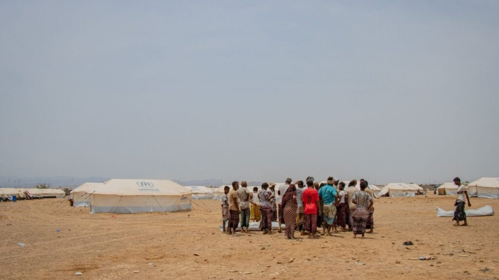 People fleeing clashes between Houthi fighters and Saudi-backed Yemeni government forces gather at the Markazi refugee camp after arriving in Djibouti, September 15, 2026. Mylaèle Negga/International Organization for Migration/Handout via REUTERS