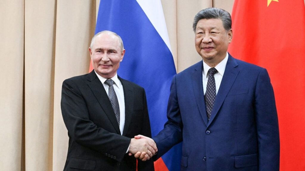 Russian President Vladimir Putin and Chinese President Xi Jinping shake hands during a meeting on the sidelines of the Shanghai Cooperation Organisation summit in Bishkek, Kyrgyzstan, August 31, 2026. Sputnik/Kristina Solovyova/Pool via REUTERS