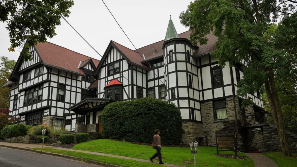 The Chi Phi fraternity house at Cornell University in Ithaca, N.Y., Sept. 28, 2026. A Cornell University fraternity expelled members days after a woman told the authorities in 2024 about being sexually assaulted after being given drugs and alcohol, a national executive of the organization said Wednesday, Sept. 30. (Heather Ainsworth/The New York Times)