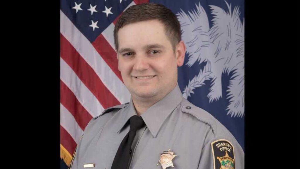 The Tulare County Sheriff’s Office is offering condolences after Charleston County sheriff’s Deputy Michael Hendricks, 33, died following an on-duty car crash. (Tulare County SO)The Tulare County Sheriff’s Office is offering condolences after Charleston County sheriff’s Deputy Michael Hendricks, 33, died following an on-duty car crash. (Tulare County SO)
