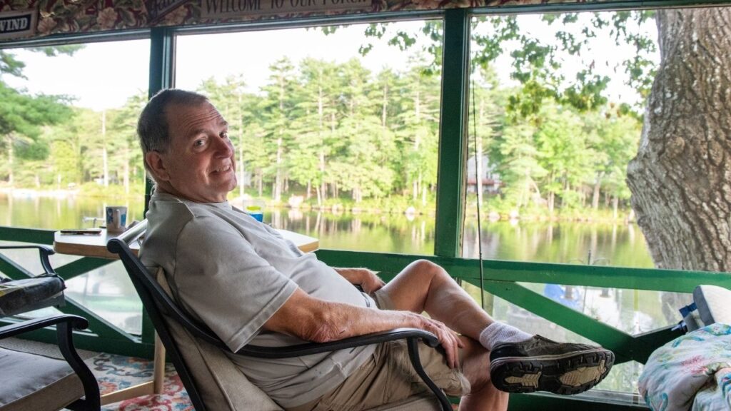 Tim Andrews, who lived with a kidney from a genetically modified pig for nine months, at home in New Hampshire, Sept. 2, 2026. Andrews was the first patient to receive a genetically modified pig kidney as a “bridge” to a human organ transplant. (Cheryle St. Onge/The New York Times)