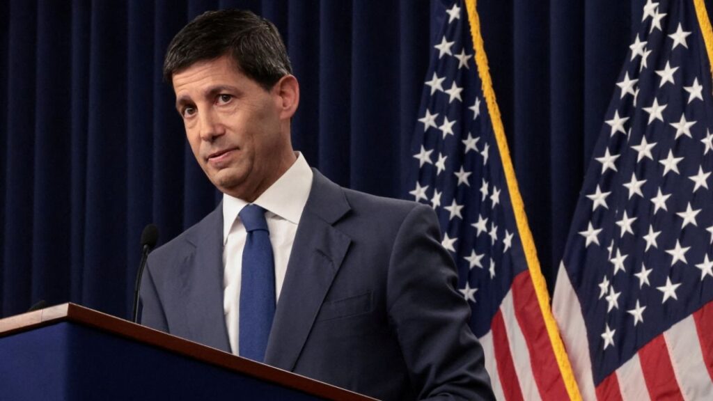 U.S. Federal Reserve Chairman Kevin Warsh holds a press conference following a two-day meeting of the Federal Open Market Committee (FOMC), as the Federal Reserve holds interest rates steady, at the Federal Reserve, in Washington, D.C., U.S. July 29, 2026. (Reuters File)