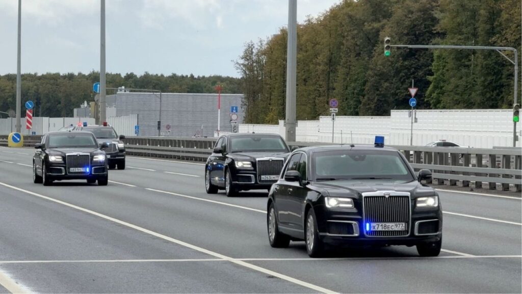 A motorcade believed to be carrying U.S. officials, including President Donald Trump's special envoy Steve Witkoff and son-in-law Jared Kushner, leaves Vnukovo International Airport in Moscow, Russia, September 5, 2026, in this still image taken from video. Reuters/Ramil Sitdikov