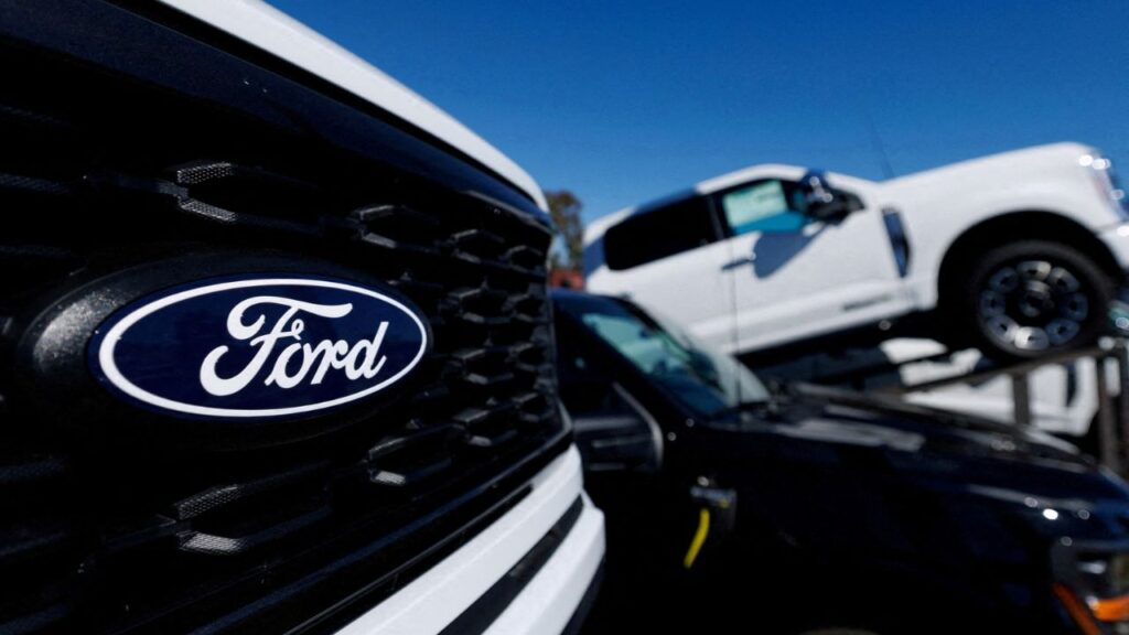 A Ford logo on a Ford F-150 pickup truck for sale in Encinitas, California, U.S. October 20, 2025. (Reuters File)
