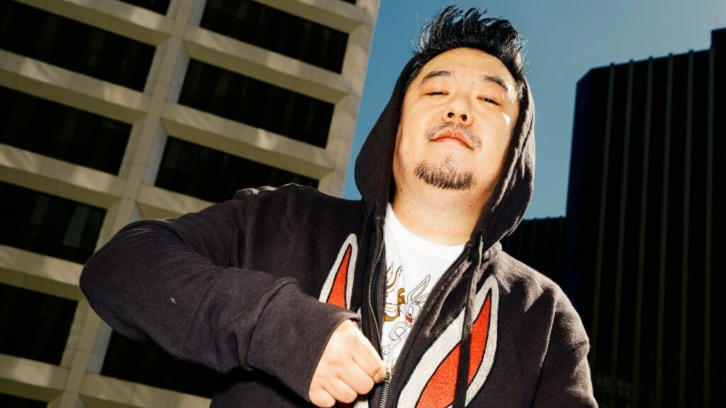 Eric Bauza in Los Angeles, March 3, 2025. Bauza, an Emmy Award-winning voice actor who brought Bugs Bunny, Daffy Duck and other “Looney Tunes” cartoon characters to life, died on Sunday, Oct. 25, 2026, in California. He was 46. (Daniel Dorsa/The New York Times)