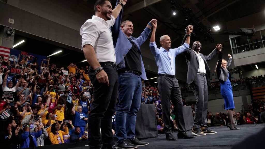 Former US President Barack Obama campaigns with Democratic US Senate nominee Abdul El-Sayed, Democratic gubernatorial candidate Jocelyn Benson, nominee for Michigan Attorney General Eli Savit, and nominee for Michigan Secretary of State Garlin Gilchrist in Detroit, Michigan, US October 24, 2026. REUTERS/Rebecca Cook