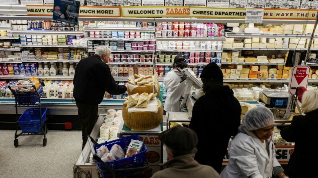 People shop at Zabar's supermarket in New York City, U.S., November 26, 2025. (Reuters/Jeenah Moon)