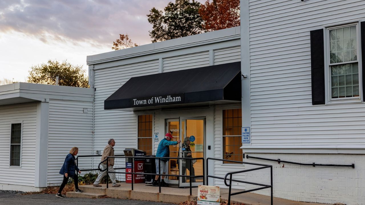Residents enter the town hall of Windham, Maine, on Wednesday, Oct. 7, 2026. Half of homes in Maine rely on heating oil. Rising costs driven up by President Trump’s war with Iran have become central to the state’s Senate race. (Ryan David Brown/The New York Times)