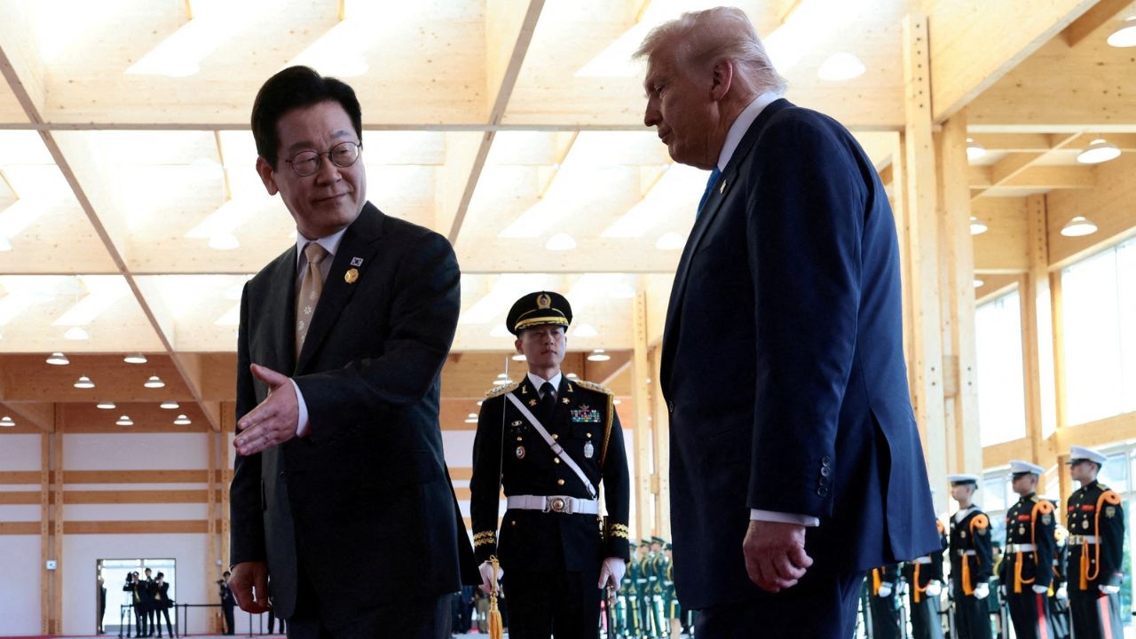 South Korean President Lee Jae Myung gestures as he meets with U.S. President Donald Trump on the sidelines of the Asia-Pacific Economic Cooperation (APEC) leaders' summit in Gyeongju, South Korea, October 29, 2025. (Reuters File)