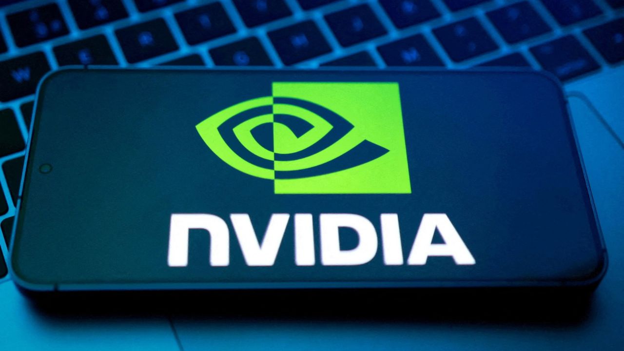 FILE PHOTO: FILE PHOTO: An NVIDIA logo appears in this illustration taken August 25, 2025. Reuters/Dado Ruvic/Illustration/File Photo/File Photo