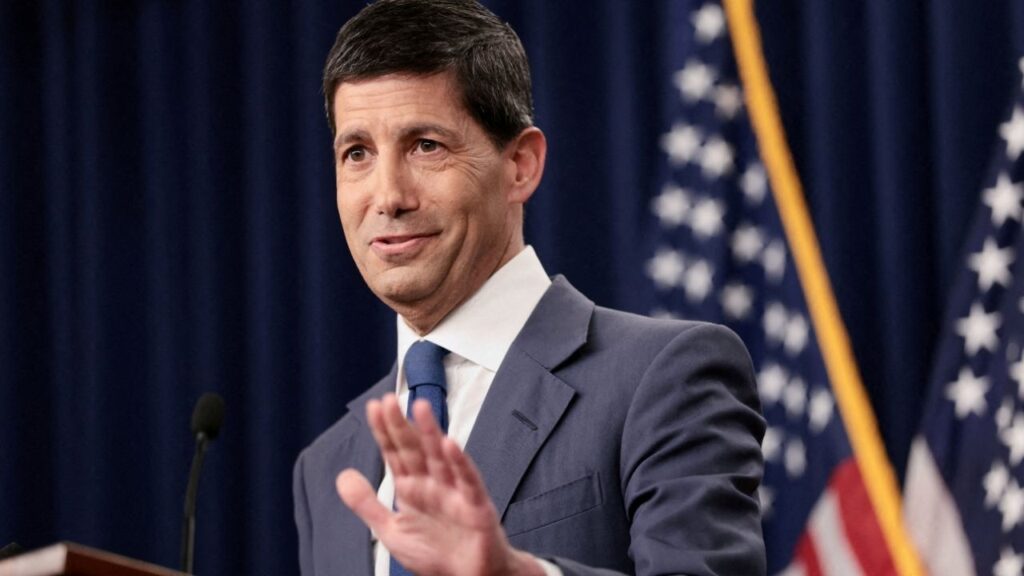 U.S. Federal Reserve Chairman Kevin Warsh holds a press conference following a two-day meeting of the Federal Open Market Committee (FOMC), as the Federal Reserve holds interest rates steady, at the Federal Reserve, in Washington, D.C., U.S. July 29, 2026. (Reuters File)