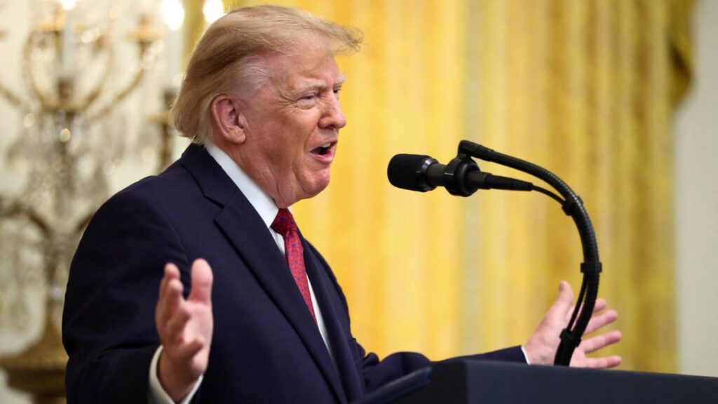 US President Donald Trump speaks as he hosts a Hispanic Heritage Month reception in the East Room at the White House in Washington, D.C., US, September 30, 2026. REUTERS/Kevin Lamarque