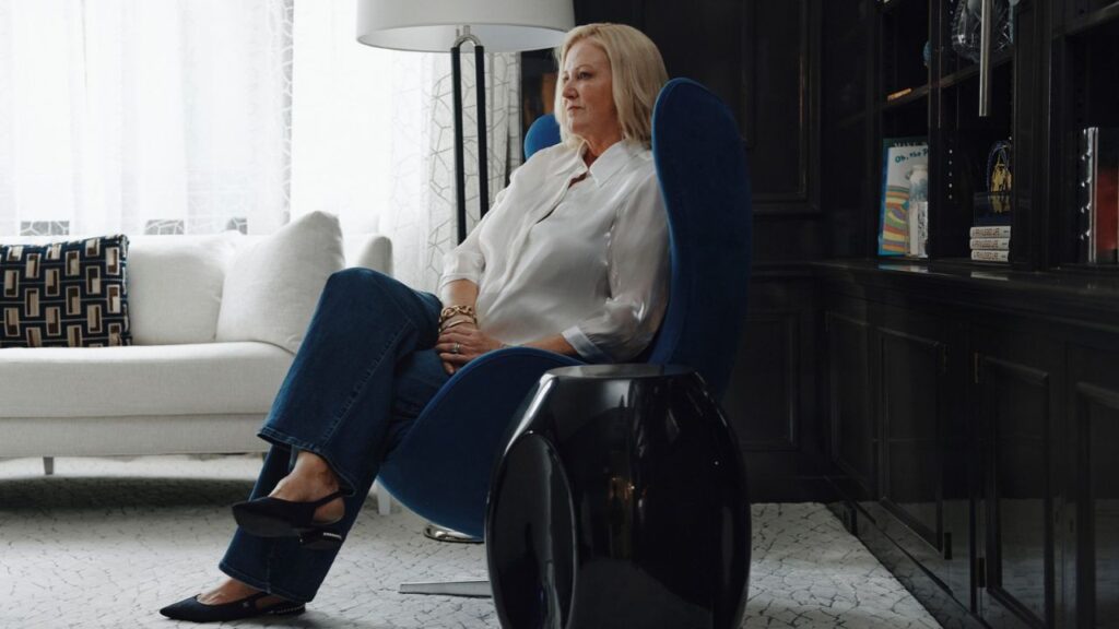 Karen Hale, in her home in Boston, Sept. 30, 2026. Starting Thursday, women across the United States will be able to find out their risk of developing breast cancer in the near future with the help of an A.I. tool that examines a single recent mammogram. (Tony Luong/The New York Times)